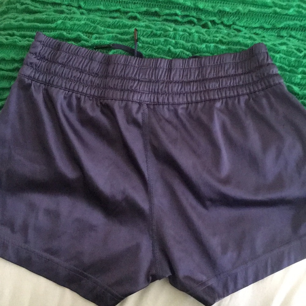Lululemon shorts - Picture 2 of 3